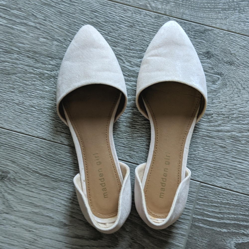 Madden Girl | Pointed-Toe Flats - Picture 1 of 4